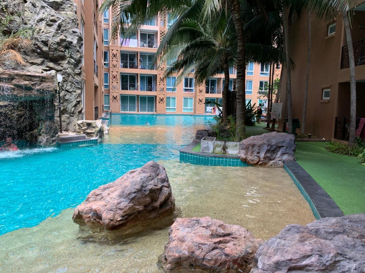 Atlantis Condo Resort جومتين بيتش المظهر الخارجي الصورة